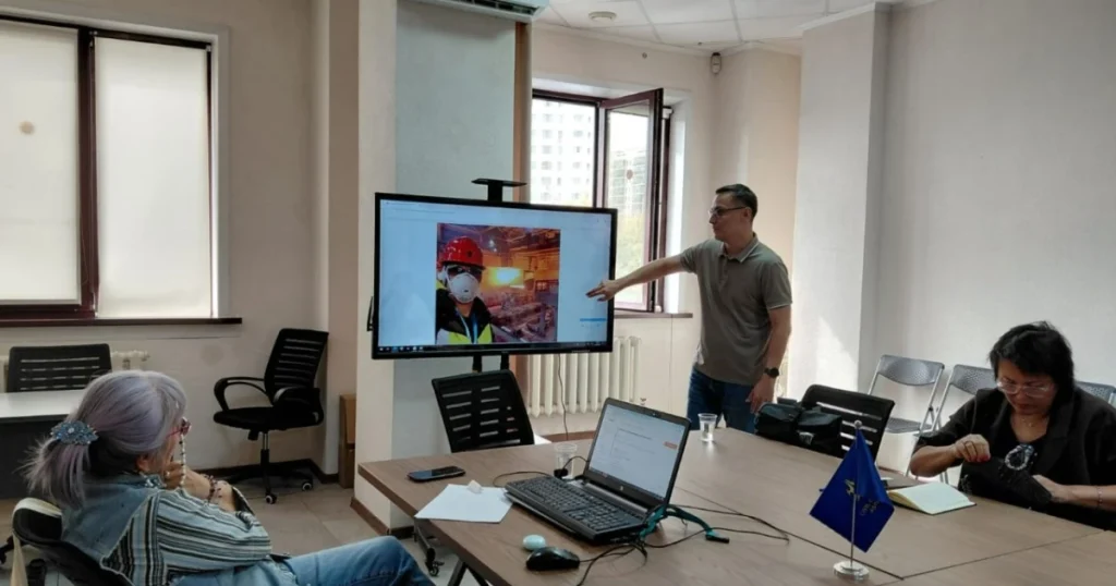 Астанада ҮЕҰ өкілдеріне әлеуметтік желіде контент жасаудың заманауи тәсілдері таныстырылды